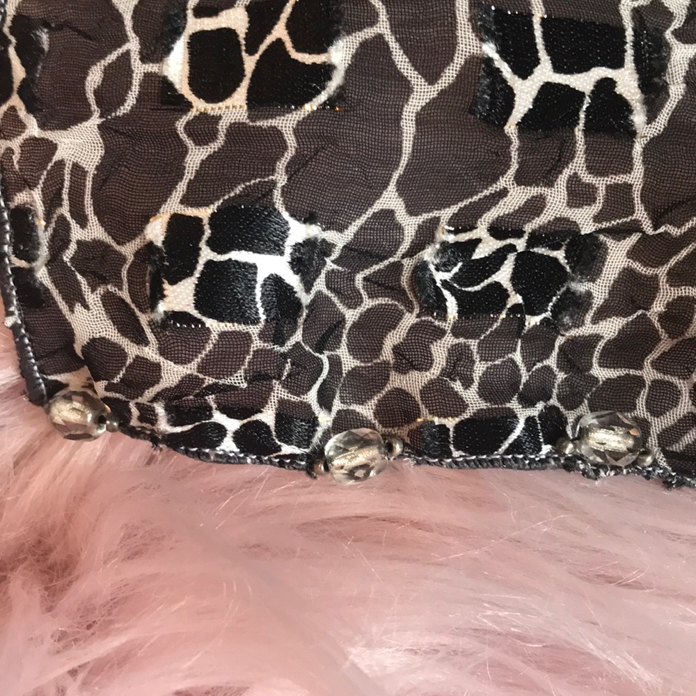 Sheer scarf - Picture 5 of 10